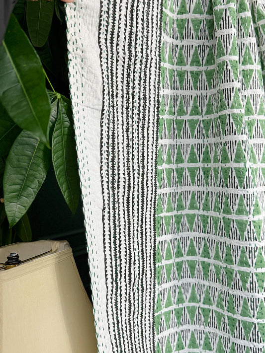 White Green Geometric Triangle Chevron Wave Stripe Kantha Stitch Bed Throw Dohar Hand-block Artisan Summer