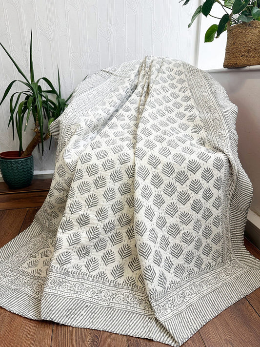 High Quality Hand dyed Shibori Kantha Throws in 100% Cotton-Elegant White Grey Tribal Motif Stripe