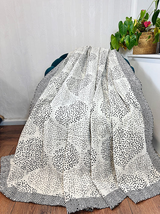 High Quality Hand dyed Shibori Kantha Throws in 100% Cotton-White Black Grey Mono Geometric Pattern