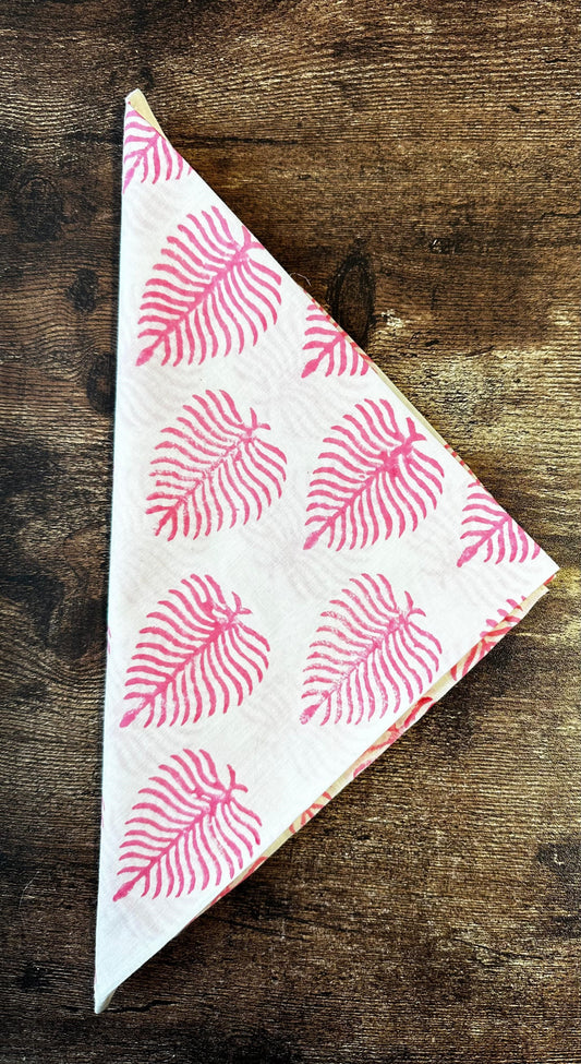 Everyday Charm: Cotton Napkins Pink palm