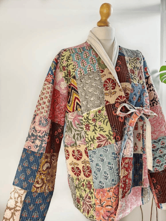 Cotton quilted open jacket with dori White patchwork