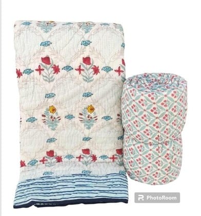 Handmade Cotton Quilts – Simple Luxury for Everyday Living / Timeless White Blue