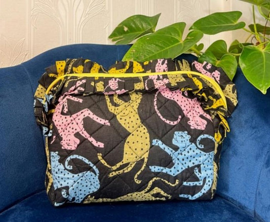 Quilted Cotton Washbag – Soft, Spacious & Everyday Ready Black cheetah