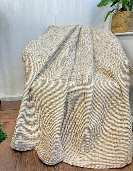 Quilted Pure Cotton Quilts Bed Throw King Size