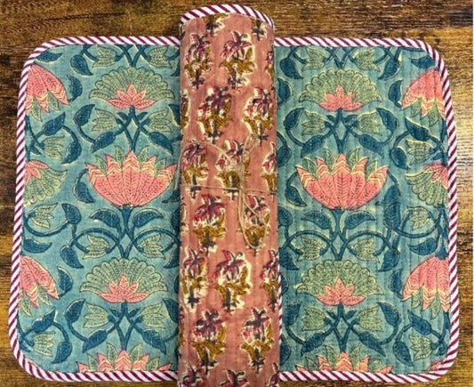 Cotton Reversible Table Mat Set (Set of 6)