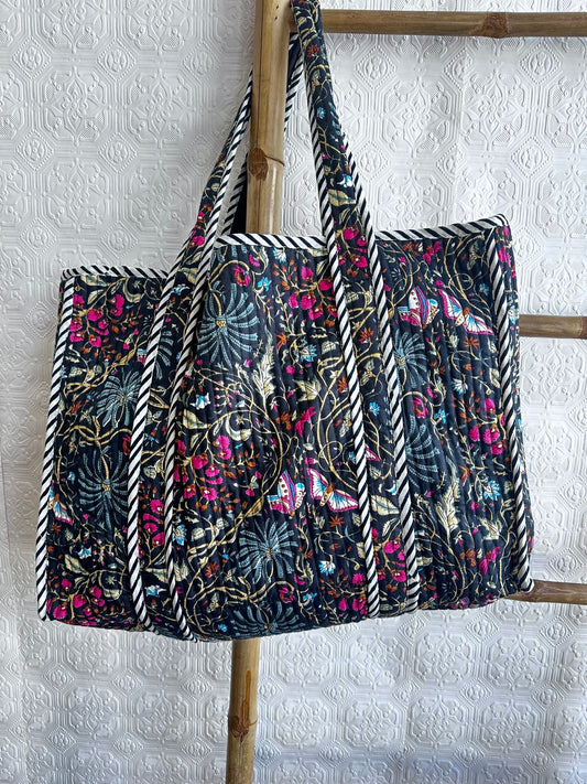 Quilted Cotton Handprint Blue gardenia