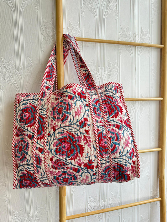 Quilted Cotton Handprint Flora print