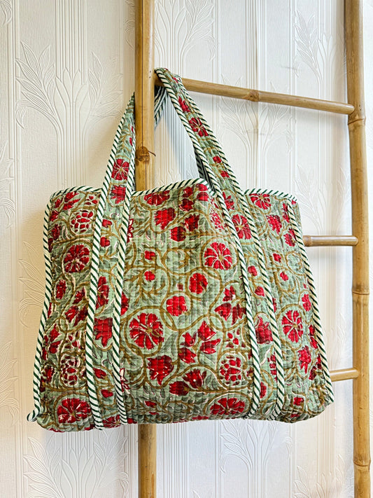 Quilted Cotton Handprint Greeny red flower