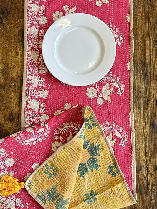 Cozy Elegance: Quilted Cotton Table Runners pink yellow