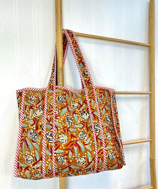 Quilted Cotton Handprint Brown gardenia