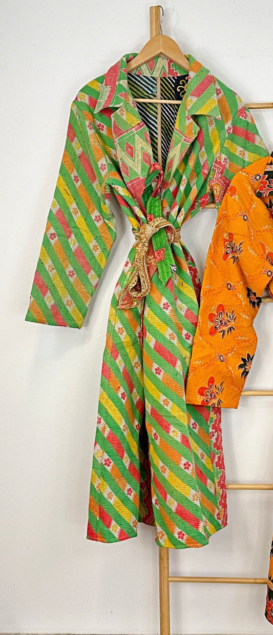 Vintage Longline Jacket – Classic Silhouette with Timeless Appeal Green with red yellow