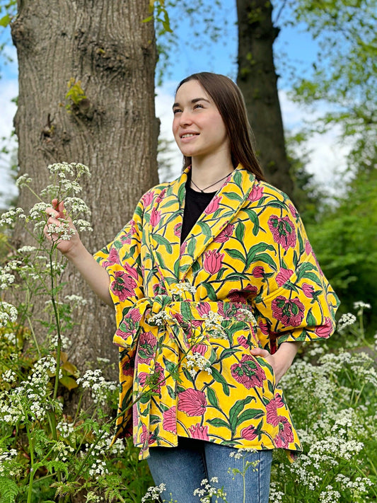 Effortlessly elegant and endlessly versatile velvet with belt Yellow with pink flowers