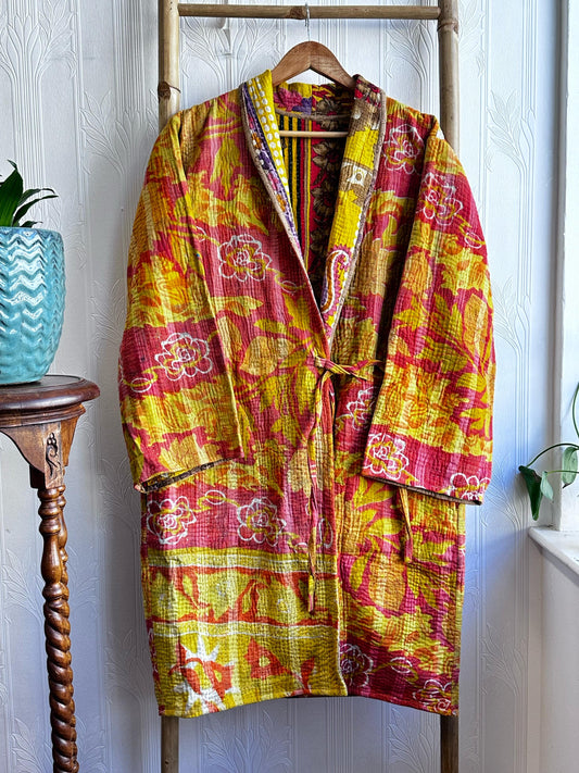 Vintage Longline Jacket – Classic Silhouette with Timeless Appeal mustard pink