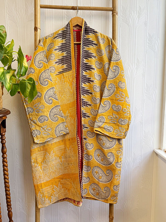 Vintage Longline Jacket – Classic Silhouette with Timeless Appeal Mustard with purple print