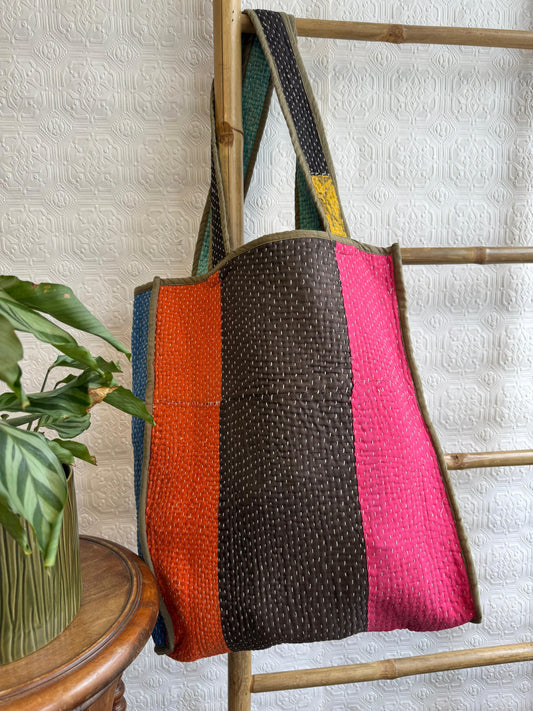 Vintage-Inspired Market Tote Bag – Timeless Style, Everyday Function Black pink orange