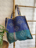Vintage-Inspired Market Tote Bag – Timeless Style, Everyday Function Blue green