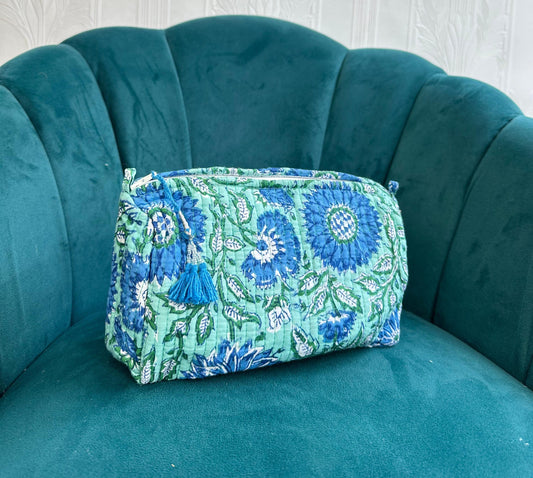 Quilted Cotton Washbag – Soft, Spacious & Everyday Ready Sea blue