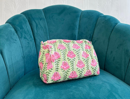 Quilted Cotton Washbag – Soft, Spacious & Everyday Ready Gull green with pink
