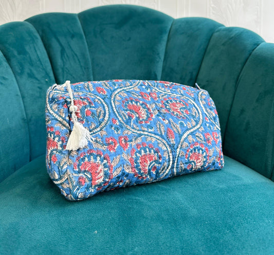 Quilted Cotton Washbag – Soft, Spacious & Everyday Ready Blue hue print