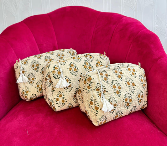 3-Piece Quilted Cotton Washbag Set – Soft, Stylish & Travel-Ready Beige with small motif