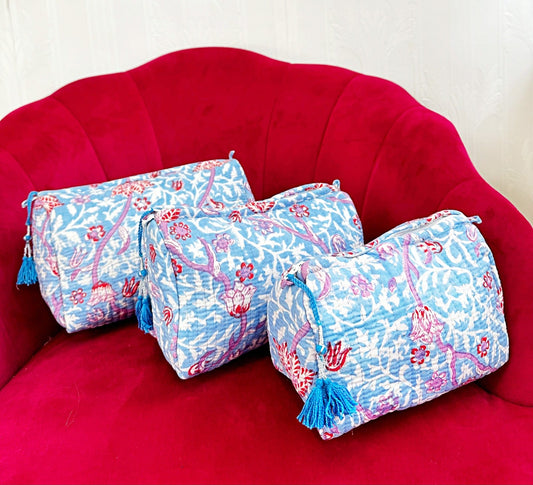 3-Piece Quilted Cotton Washbag Set – Soft, Stylish & Travel-Ready Bluey pink