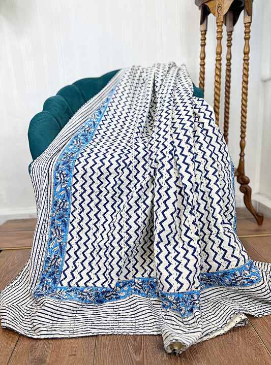 High Quality Hand dyed Shibori Kantha Throws in 100% Cotton-White Blue Navy Geometric Chevron Waves Country Rustic Vibe