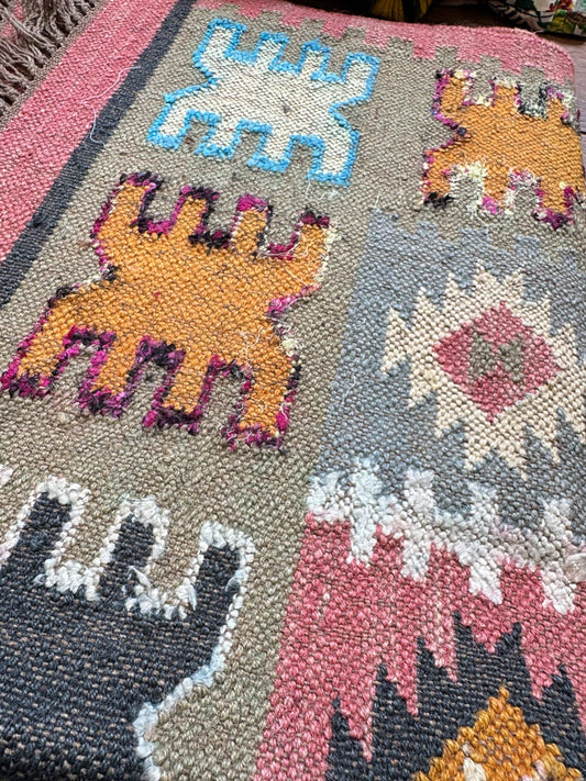 Modern 6x4 ft. Area Rug – Soft, Durable & Stylish Floor Accent | Geometric Rose Pink Mustard Beige Black Gray  Abstract