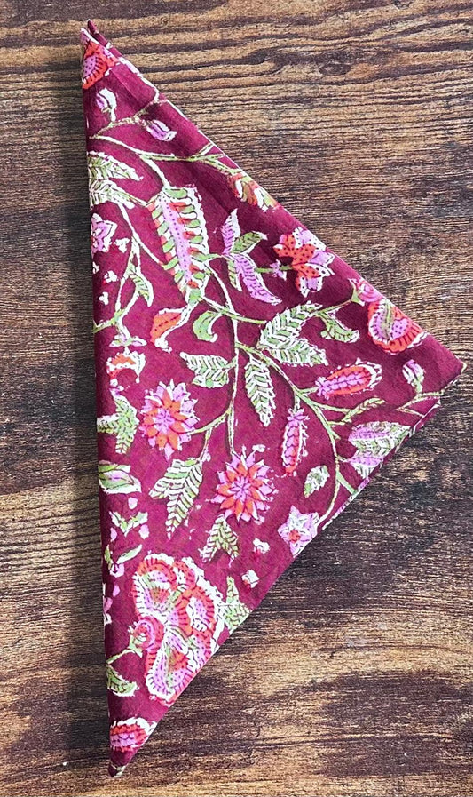 Everyday Charm: Cotton Napkins Elegant Maroon floral
