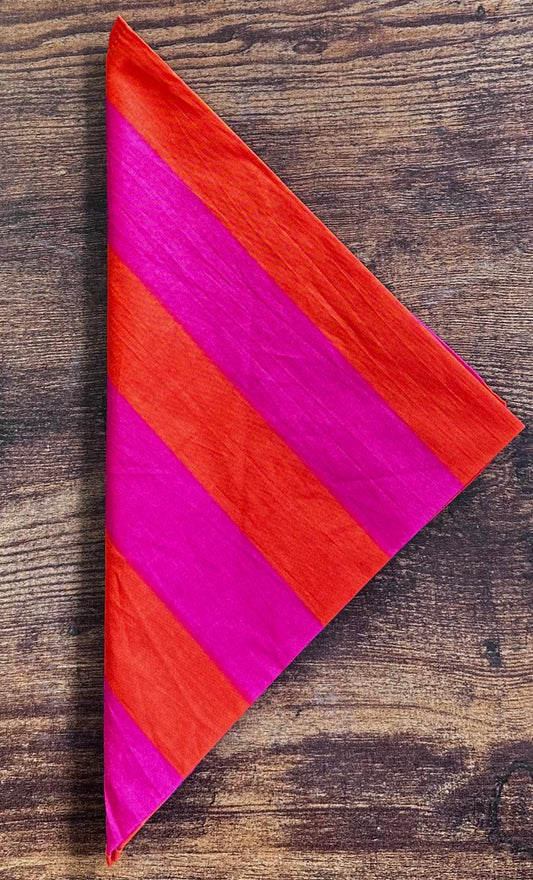 Everyday Charm: Cotton Napkins Elegant Red Pink Stripes