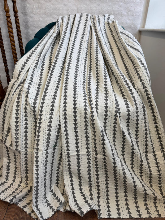 Kantha Stitch Cotton Reversible Bed/Sofa Throw King Size BLACK WHITE