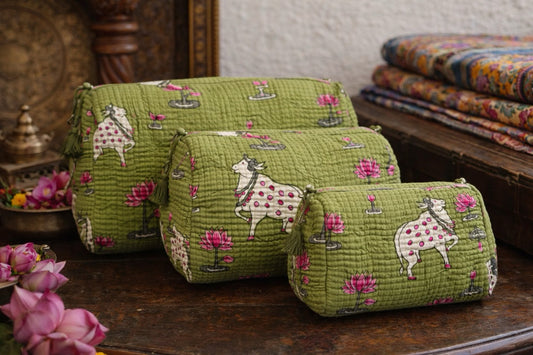3 Pcs Green White Floral Hue Washbags