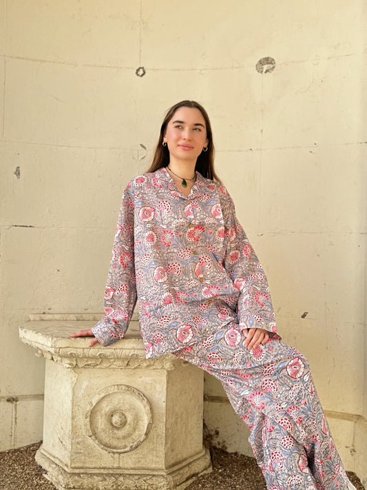 Luxury Hand Printed Indian Blockprint Pure High Quality Cotton With Grey Blue Red Desire Flower Leaves Burst Art